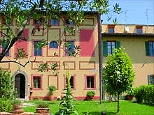 a fachada da casa